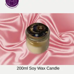 Small Gardenia Scented Soy Wax Candle – Delicate Floral Luxury Small Gardenia Scented Soy Wax Candle – Delicate Floral Luxury